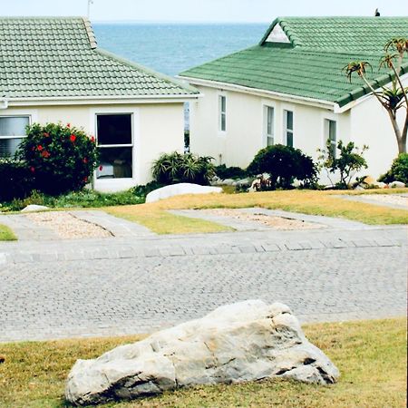 Refresh At 50 Whale Rock Apartment Hermanus Exterior photo